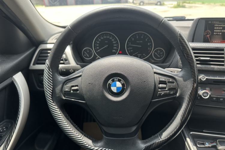 Used BMW 3 Series 2015 320Li Fashion Model Steering Wheel