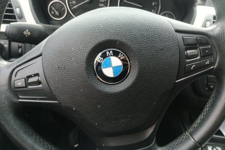 Used BMW 3 Series 2015 320Li Luxury Edition Fashion Model Steering Wheel