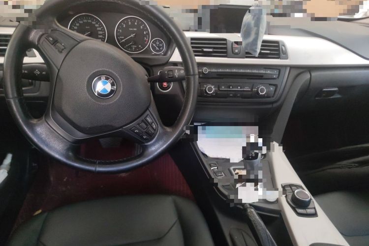 Used BMW 3 Series 2015 316Li Fashion Model Steering Wheel