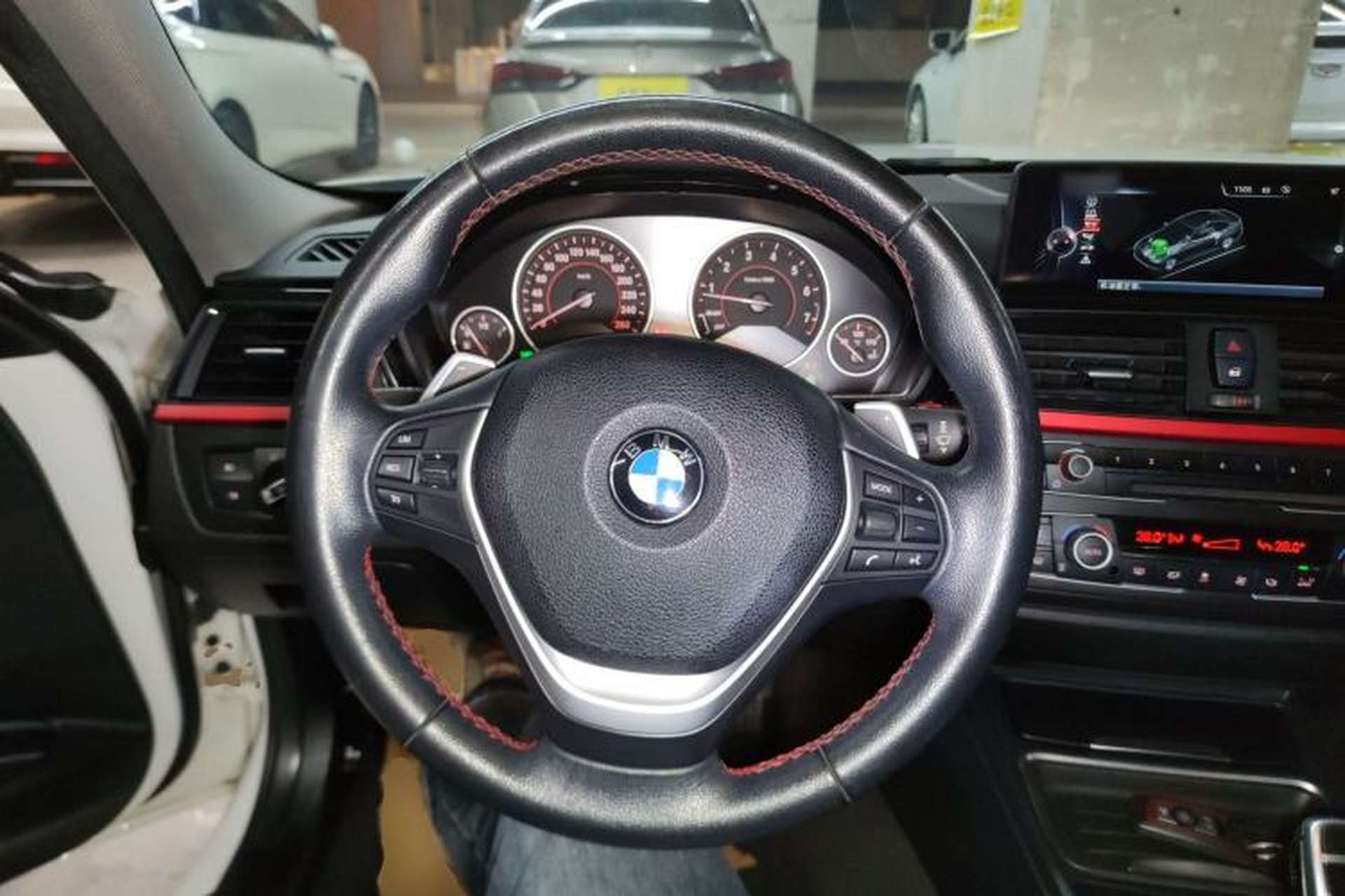 Used BMW 3 Series 2015 328i xDrive Sports Design Package Steering Wheel