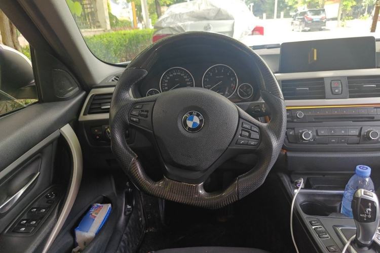 Used BMW 3 Series 2015 316Li Fashion Model Steering Wheel