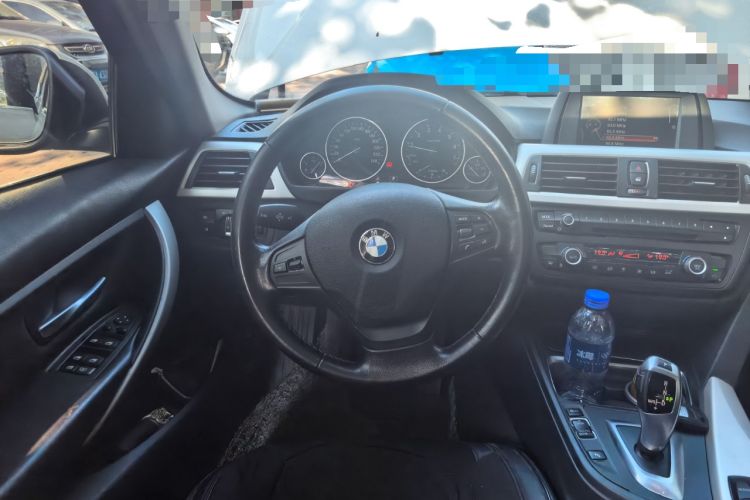 Used BMW 3 Series 2015 320Li Luxury Edition Fashion Model Steering Wheel