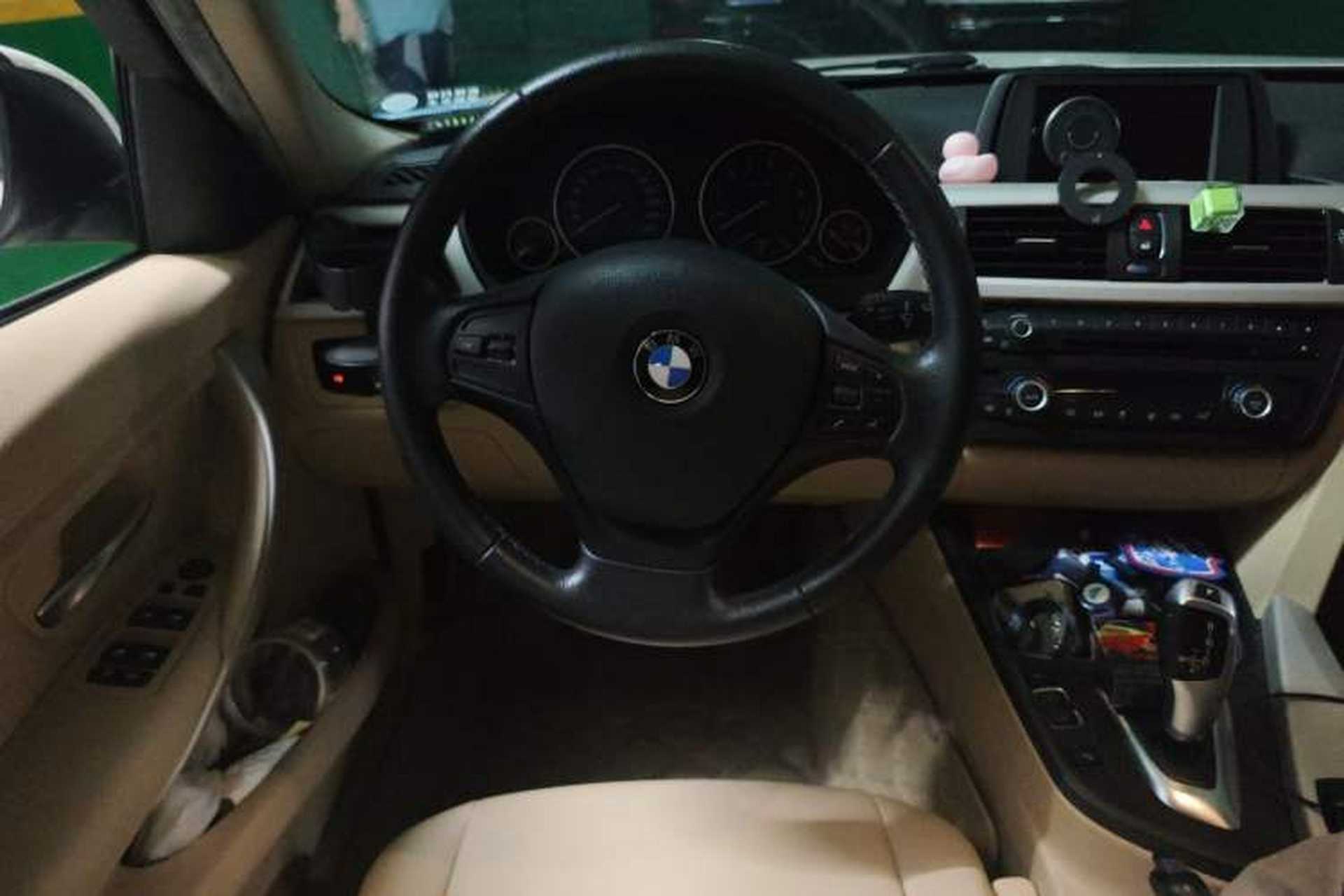 Used BMW 3 Series 2015 320Li Luxury Edition Fashion Model Steering Wheel