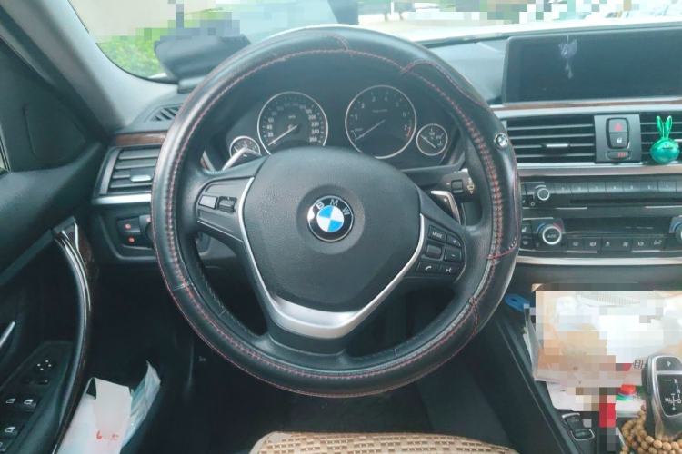 Used BMW 3 Series 2015 320Li Luxury Design Package Premium Edition Steering Wheel