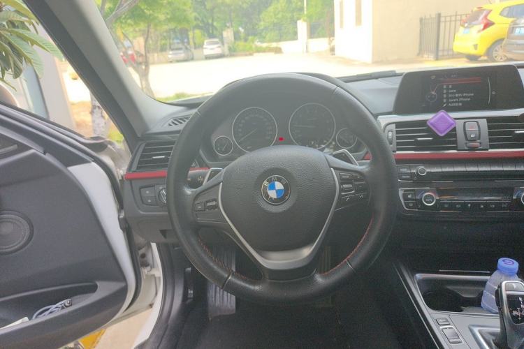 Used BMW 3 Series 2015 320i Sport Design Package Steering Wheel
