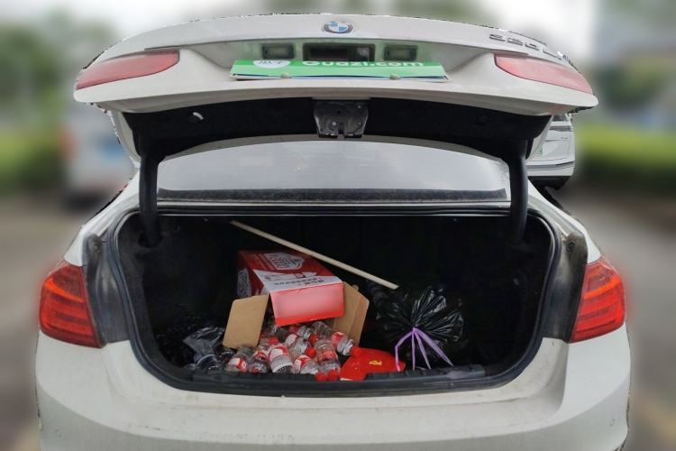 Used BMW 3 Series 2015 320Li Luxury Edition Fashion Model Trunk
