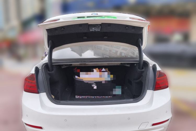 Used BMW 3 Series 2015 320i Fashion Model Trunk
