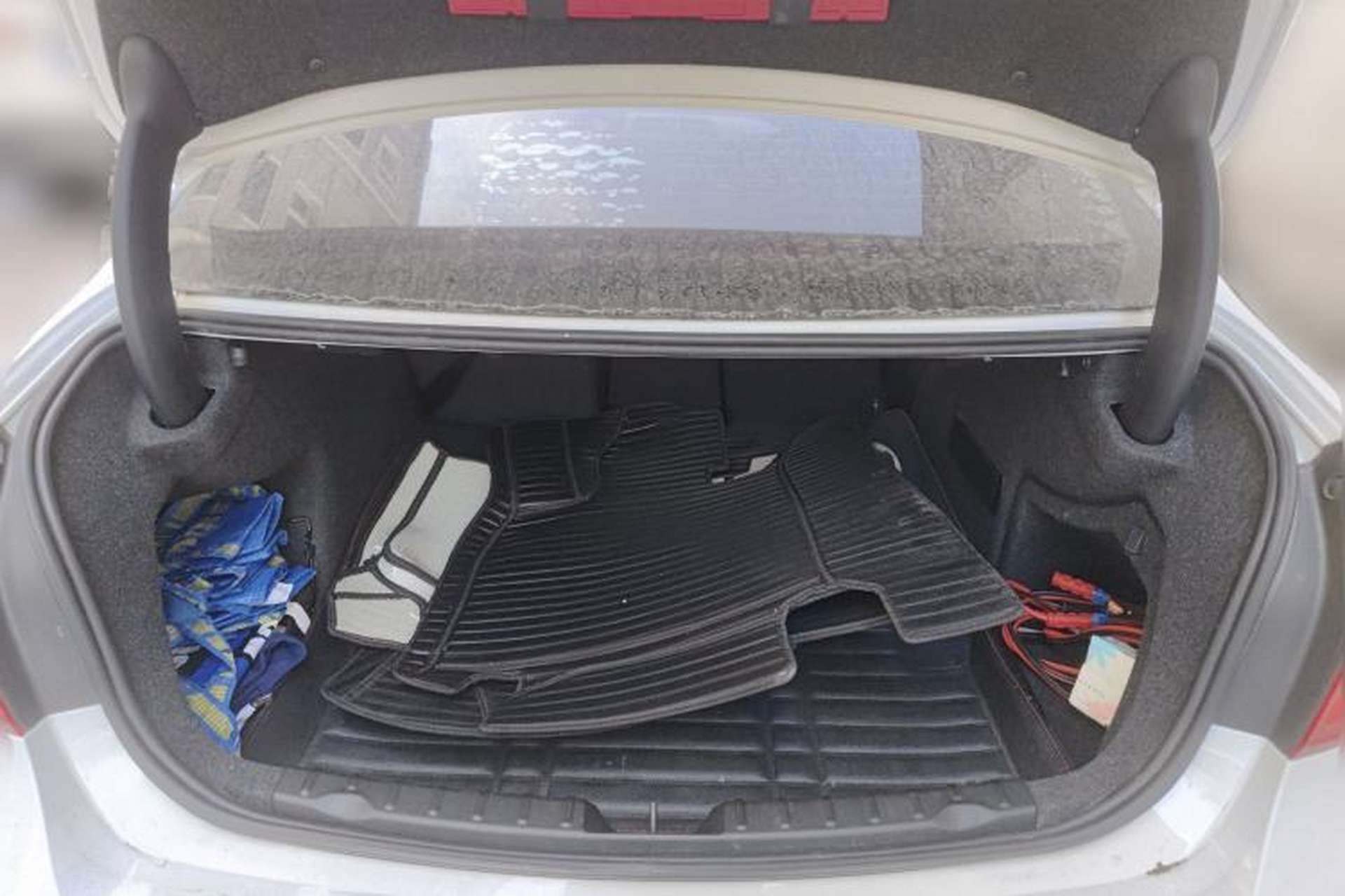 Used BMW 3 Series 2015 320Li Luxury Edition Fashion Model Trunk