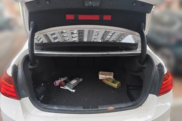 Used BMW 3 Series 2015 320Li Luxury Edition Fashion Model Trunk