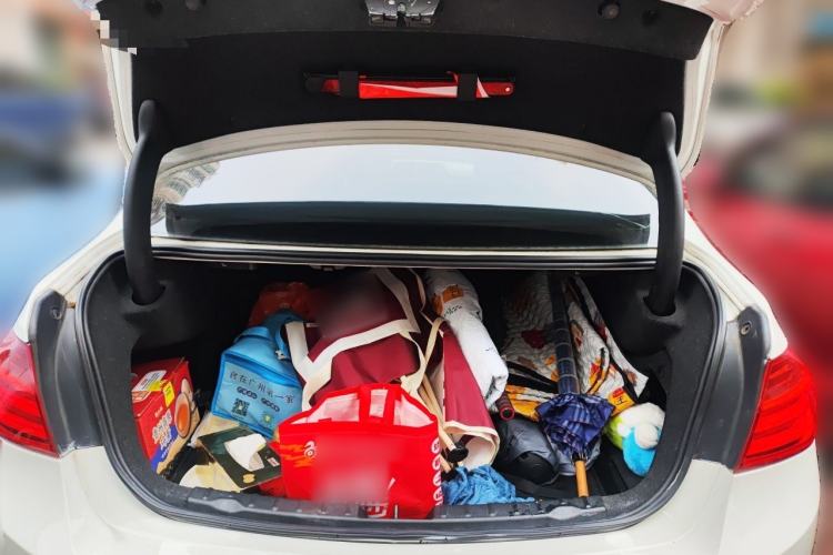 Used BMW 3 Series 2015 316Li Fashion Model Trunk