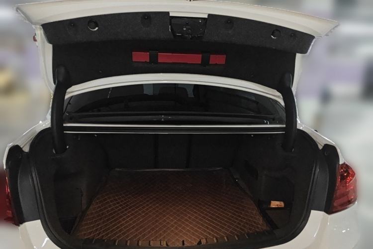 Used BMW 3 Series 2015 316i Active Edition Trunk
