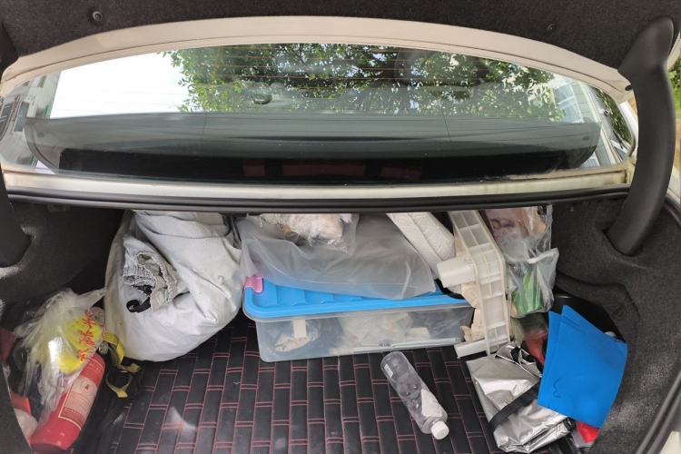Used BMW 3 Series 2015 316Li Fashion Model Trunk