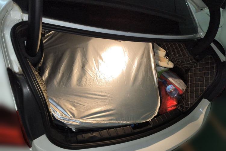 Used BMW 3 Series 2015 316Li Fashion Model Trunk