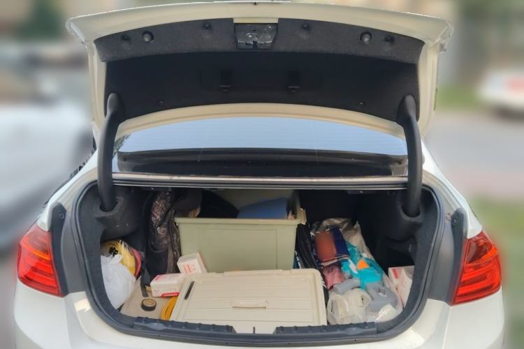 Used BMW 3 Series 2015 320i Fashion Model Trunk