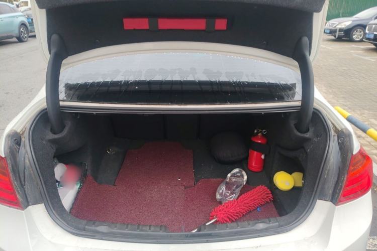 Used BMW 3 Series 2015 320Li Fashion Model Trunk