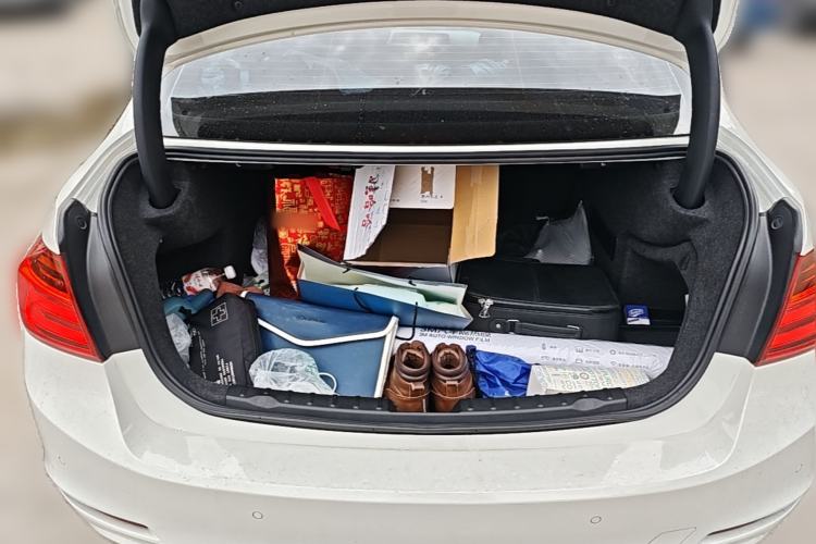 Used BMW 3 Series 2015 320i Fashion Model Trunk