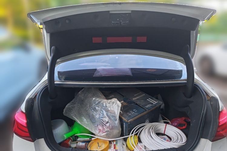 Used BMW 3 Series 2015 320Li Luxury Edition Fashion Model Trunk