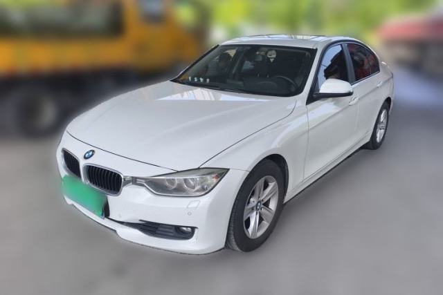 Used BMW 3 Series 2015 320i Luxury Line Stylish Edition