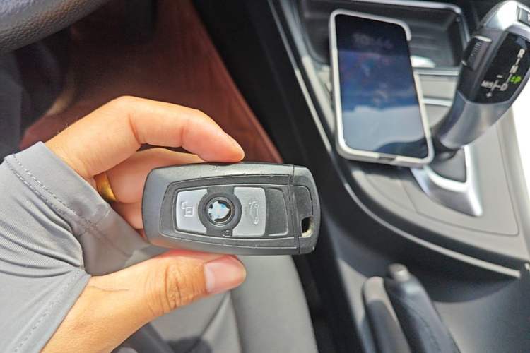 Used BMW 3 Series 2015 316Li Fashion Model Vehicle Key