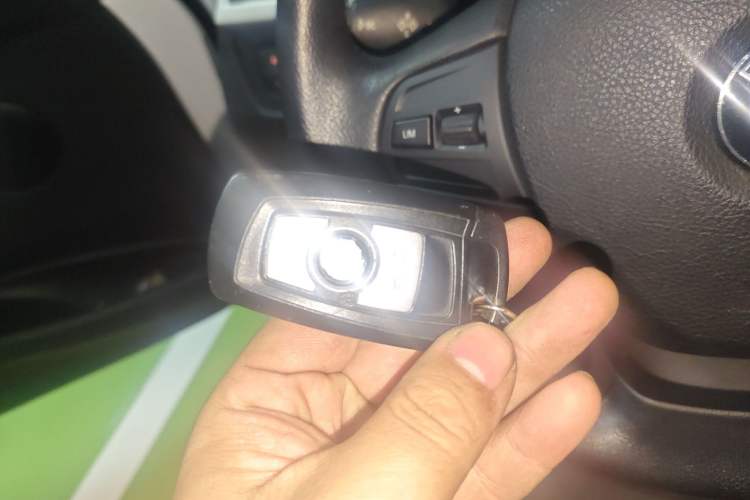 Used BMW 3 Series 2015 320Li Fashion Model Vehicle Key