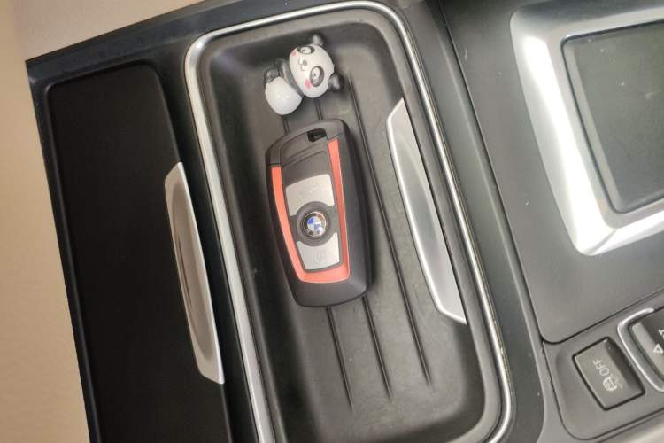 Used BMW 3 Series 2015 316Li Fashion Model Vehicle Key