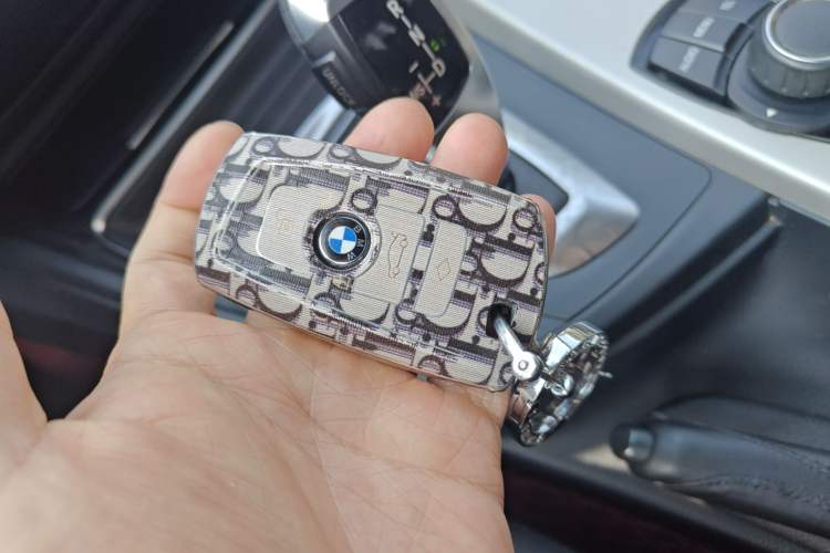 Used BMW 3 Series 2015 320Li Luxury Edition Fashion Model Vehicle Key