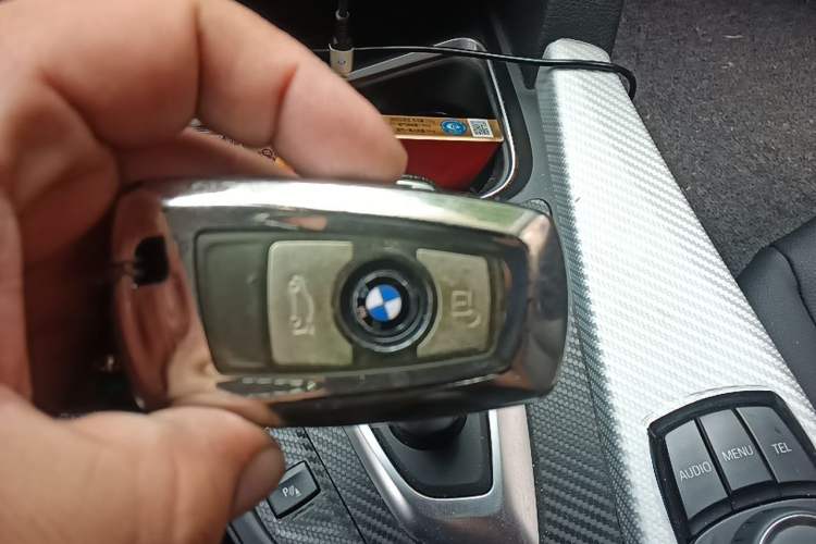 Used BMW 3 Series 2015 316Li Fashion Model Vehicle Key