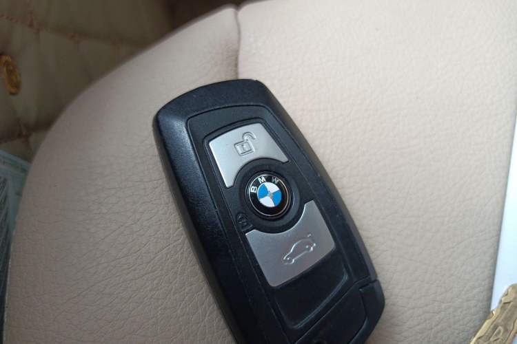 Used BMW 3 Series 2015 316Li Fashion Model Vehicle Key