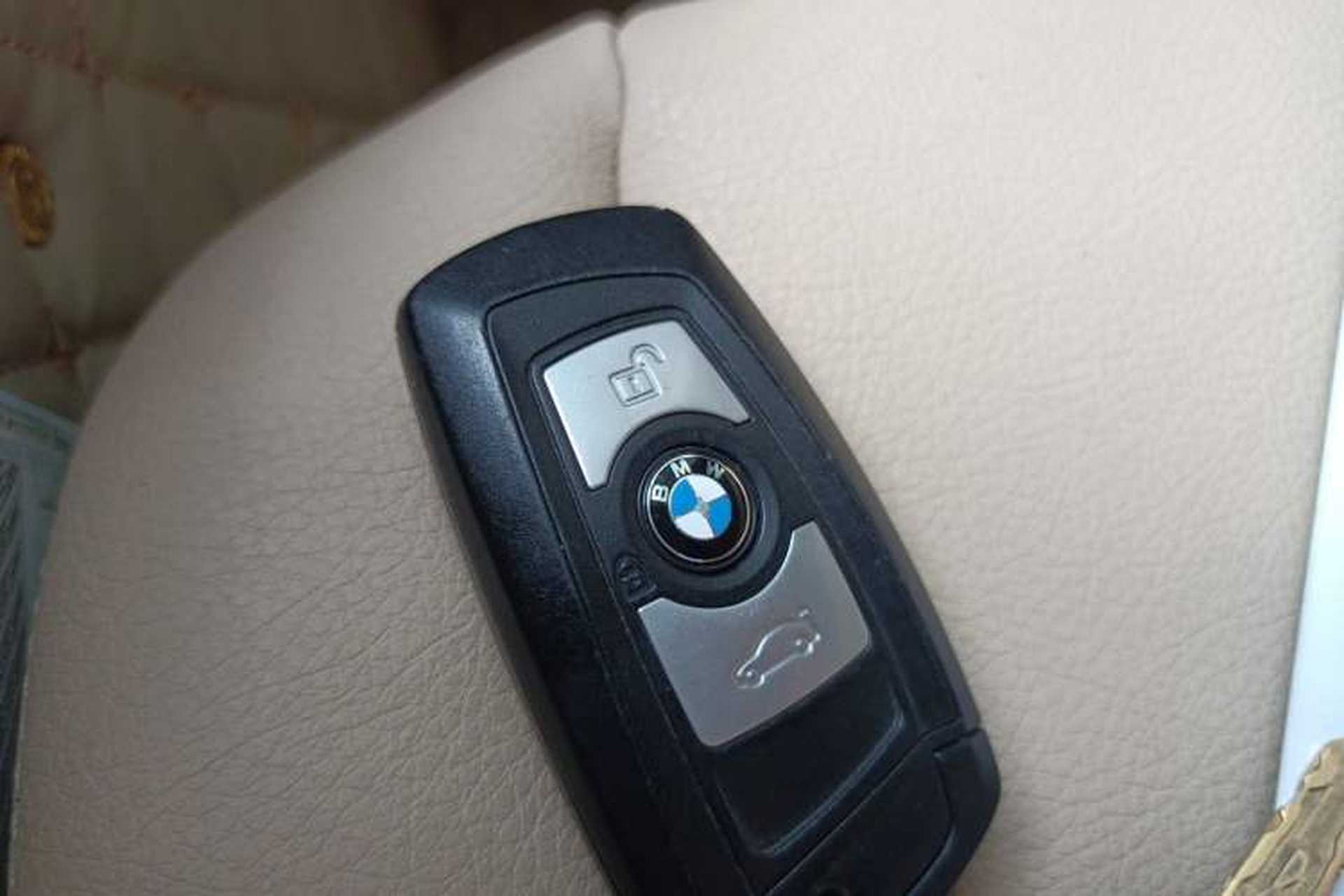 Used BMW 3 Series 2015 316Li Fashion Model Vehicle Key