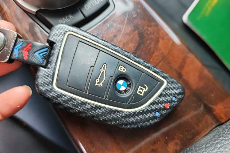 Used BMW 3 Series 2015 320Li Luxury Design Package Vehicle Key