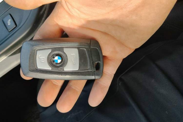 Used BMW 3 Series 2015 316Li Fashion Model Vehicle Key
