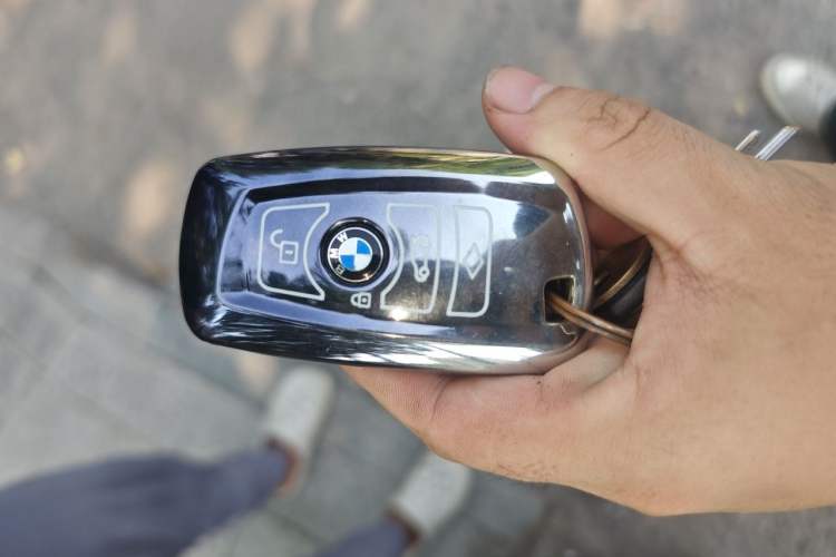 Used BMW 3 Series 2015 320Li Luxury Edition Fashion Model Vehicle Key