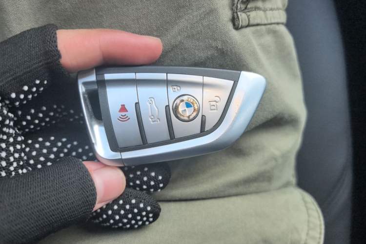 Used BMW 3 Series 2015 316Li Fashion Model Vehicle Key