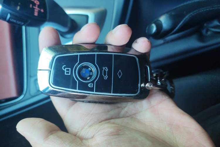 Used BMW 3 Series 2015 316i Active Edition Vehicle Key