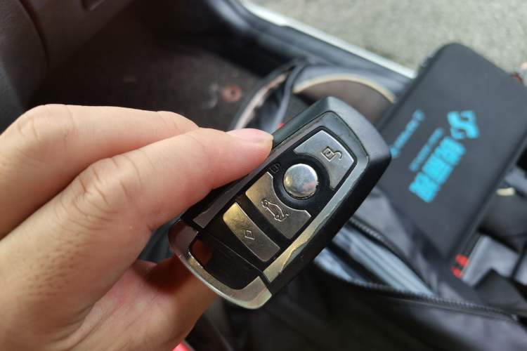 Used BMW 3 Series 2015 320Li Luxury Edition Fashion Model Vehicle Key