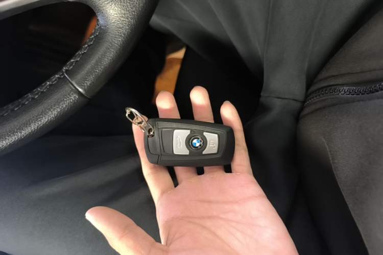 Used BMW 3 Series 2015 320Li Luxury Edition Fashion Model Vehicle Key