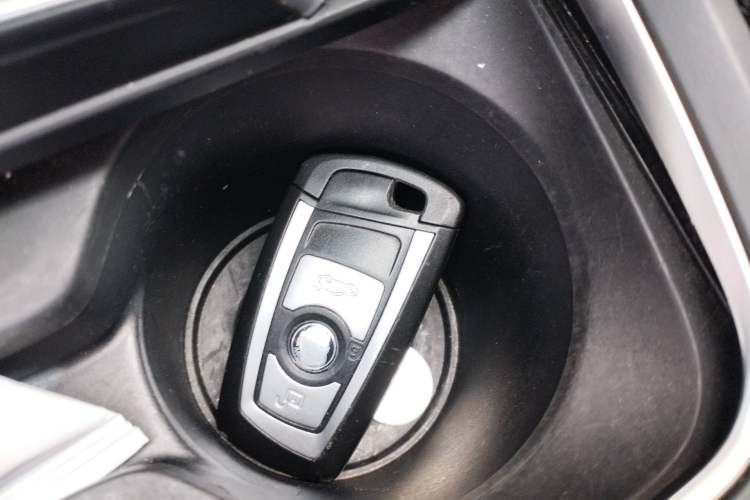 Used BMW 3 Series 2015 335Li Sport Design Package Vehicle Key