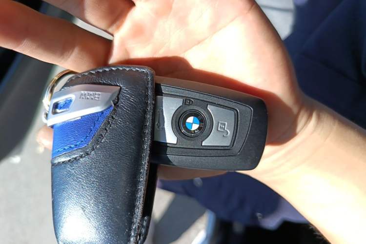 Used BMW 3 Series 2015 320i Fashion Model Vehicle Key