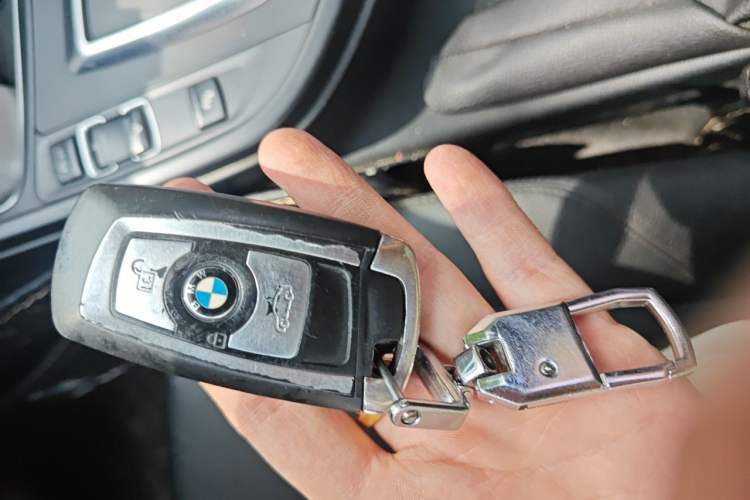 Used BMW 3 Series 2015 316Li Fashion Model Vehicle Key
