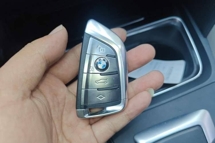 Used BMW 3 Series 2015 316Li Fashion Model Vehicle Key