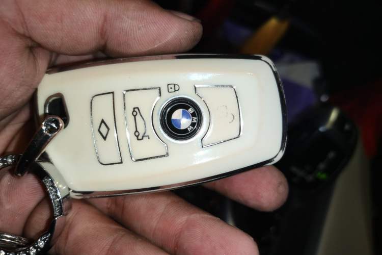 Used BMW 3 Series 2015 320Li Luxury Edition Fashion Model Vehicle Key