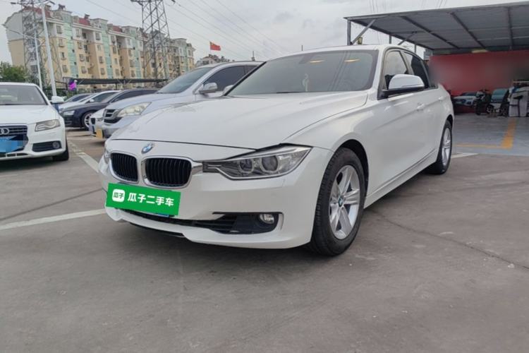 BMW 3 Series 2015 320i Luxury Line Stylish Edition usado Guazi used car, China used car export, Used car for sale, Used cars, Cheapest cars for sale