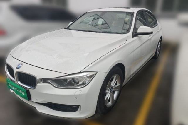 Used BMW 3 Series 2015 320i Fashion Model