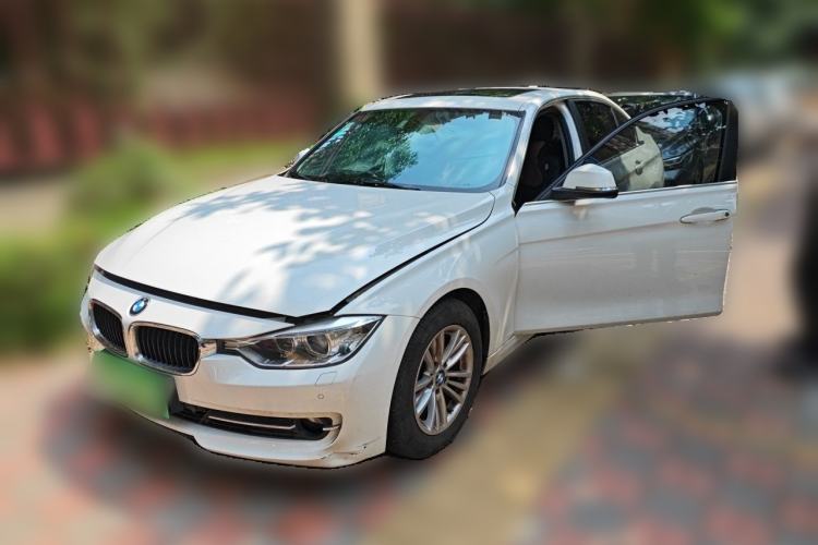 Used BMW 3 Series 2015 320Li Luxury Edition Fashion Model Guazi used car, China used car export, Used car for sale, Used cars, Cheapest cars for sale