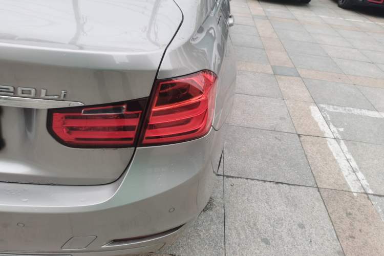 Used BMW 3 Series 2015 320Li Luxury Edition Fashion Model Exterior 3