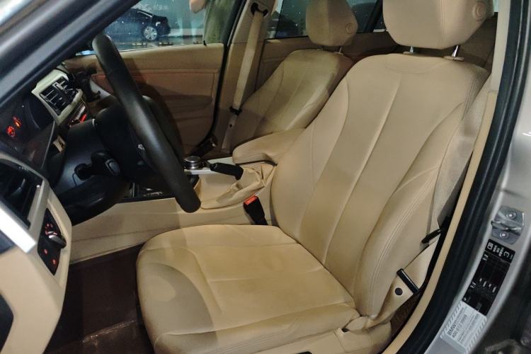 Used BMW 3 Series 2015 320Li Fashion Model Left Front Seat