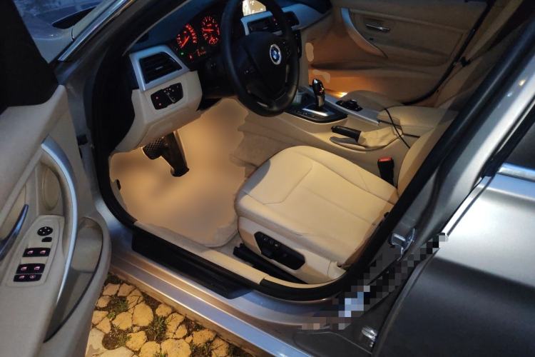 Used BMW 3 Series 2015 320Li Fashion Model Left Front Seat