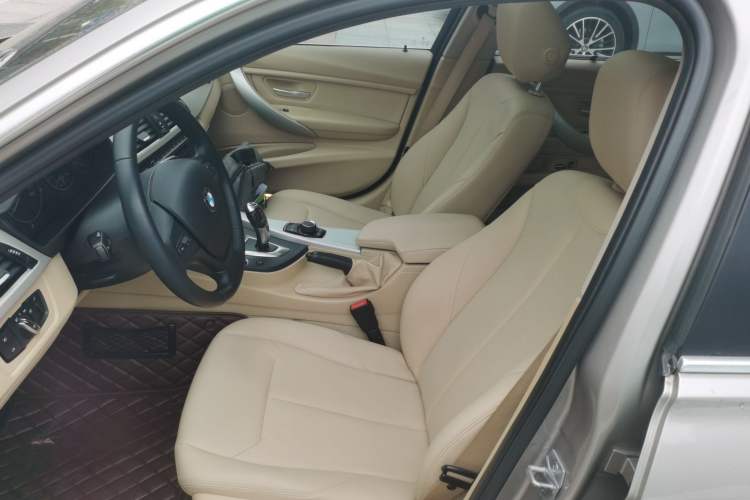 Used BMW 3 Series 2015 320Li Luxury Edition Fashion Model Left Front Seat