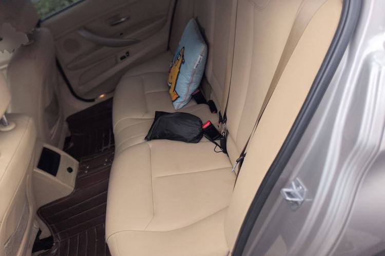 Used BMW 3 Series 2015 316Li Fashion Model Left Rear Seat