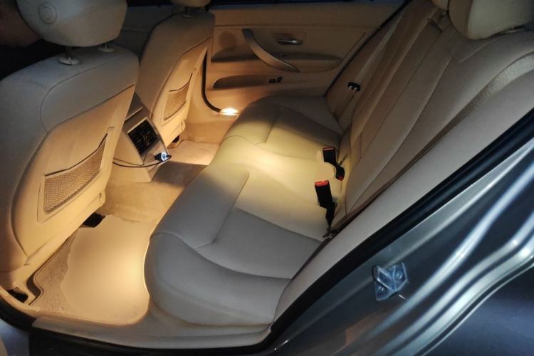 Used BMW 3 Series 2015 320Li Fashion Model Left Rear Seat